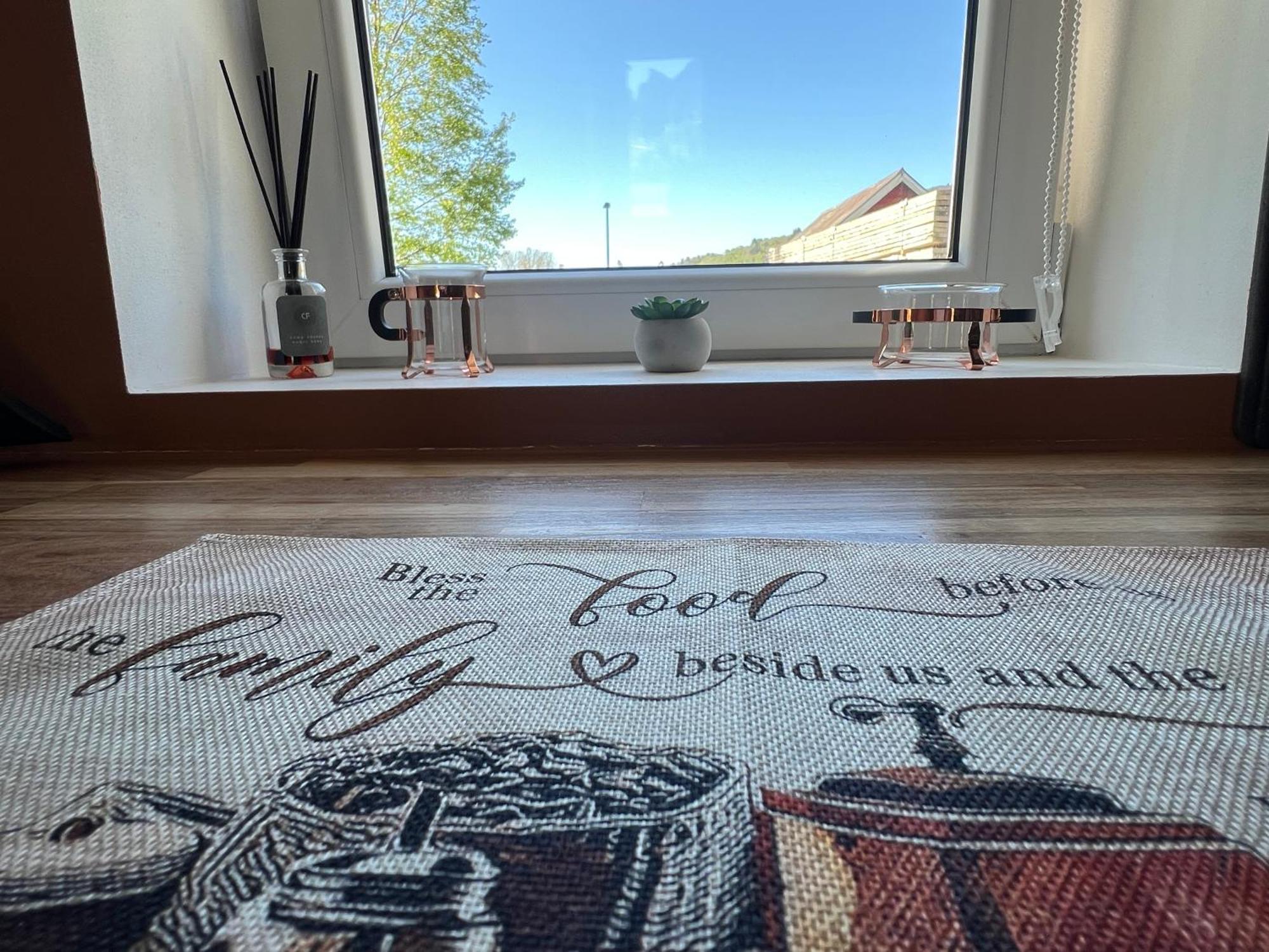 Sokkelleilighet I Enebolig I Naer Stranden Apartment