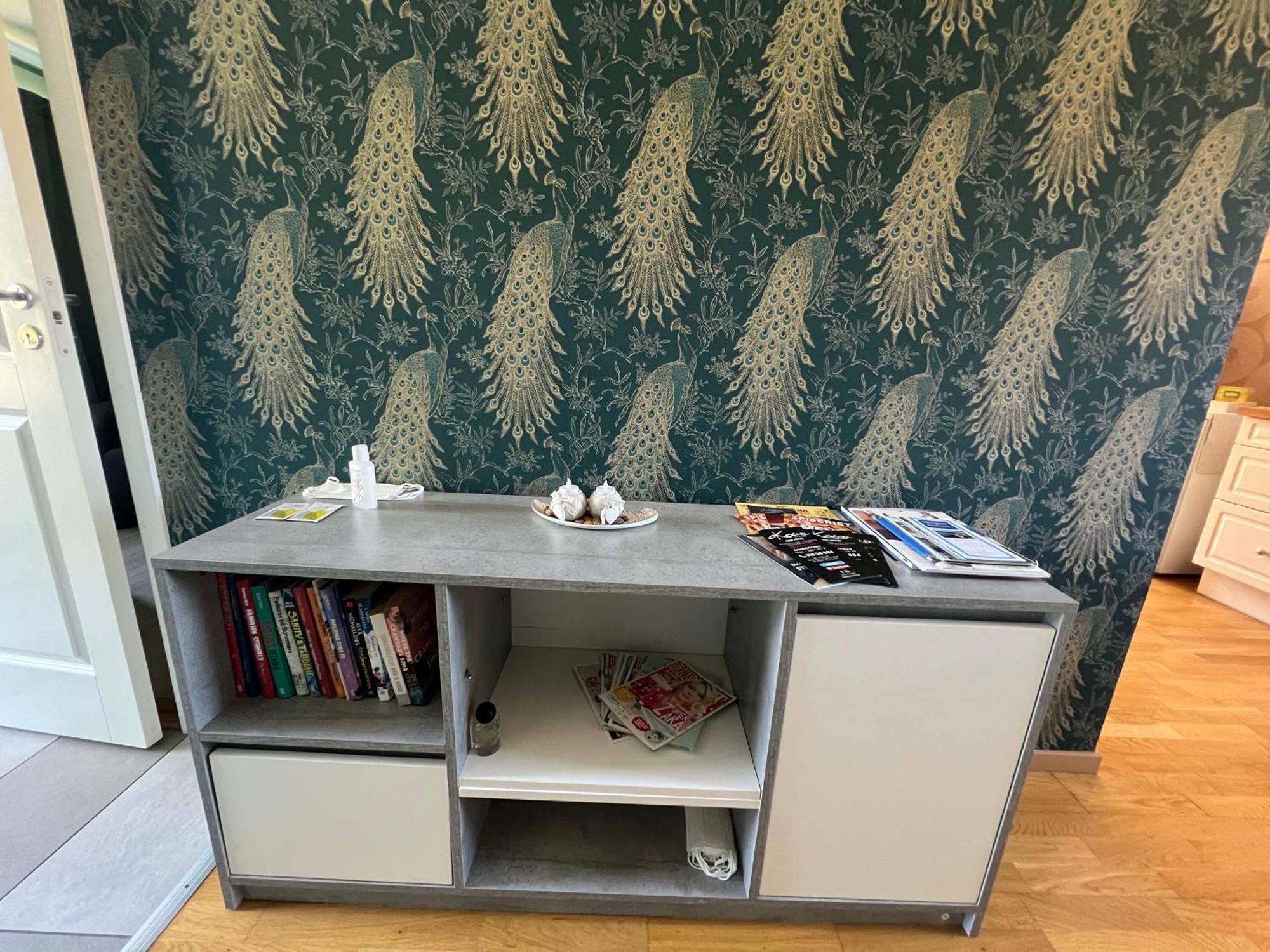 Apartment Sokkelleilighet I Enebolig I Naer Stranden *